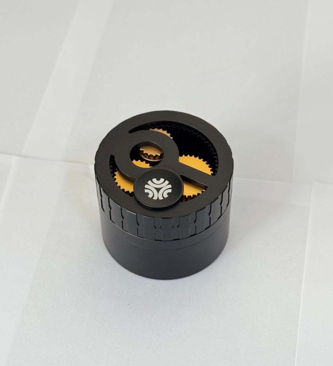 Kuvani WDT Tool Black With Base