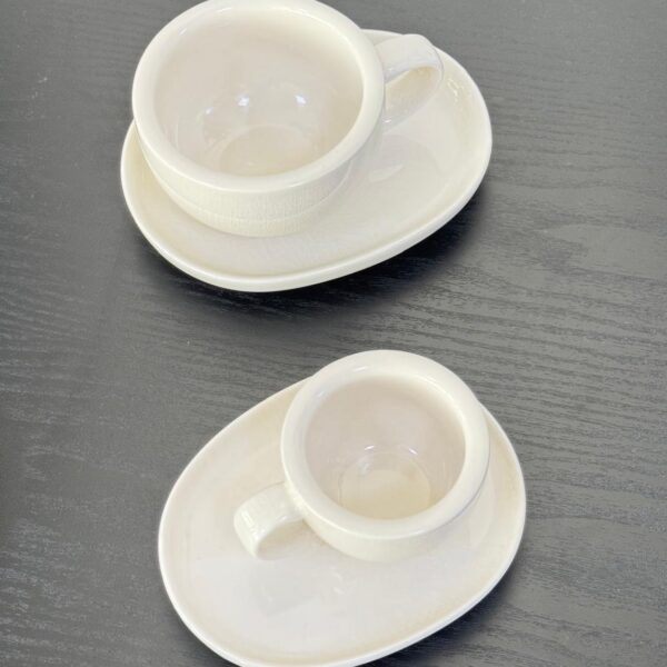Egg Shaped Cup and Saucer Small 220ml (flat white) White/Black Color