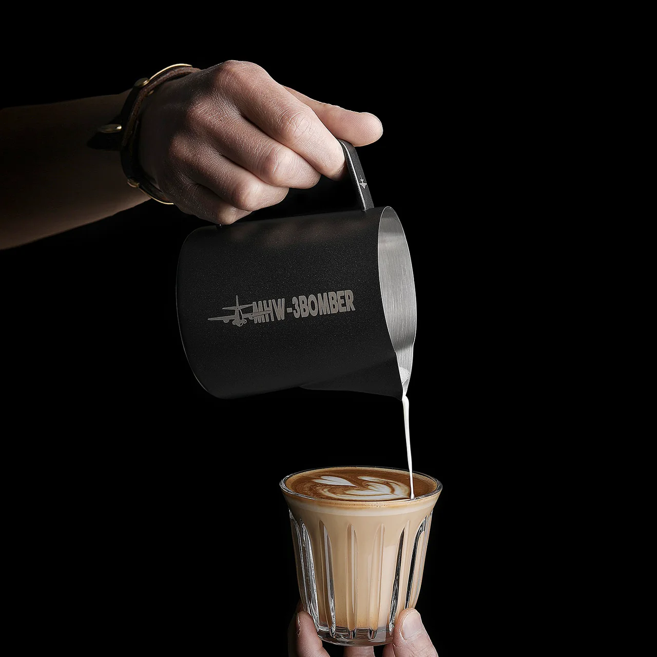 MHW-3BOMBER Latte Art Pitcher 5.0 Matte Black - Image 2